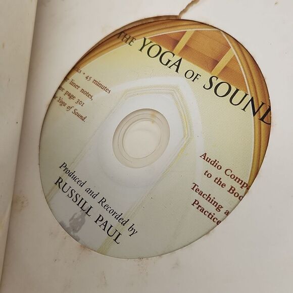 The Yoga of Sound By Russill Paul Book 2004 - Picture 4 of 10